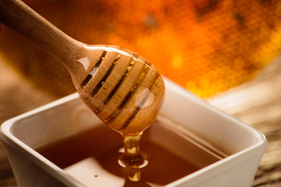 Laut den Angaben der Internet-Händler helfe der angepriesene Honig auf natürliche Weise, "sexuelle Energie zurückzugewinnen" oder "Erektionsprobleme oder vorzeitige Ejakulation zu behandeln". (Symbolbild)