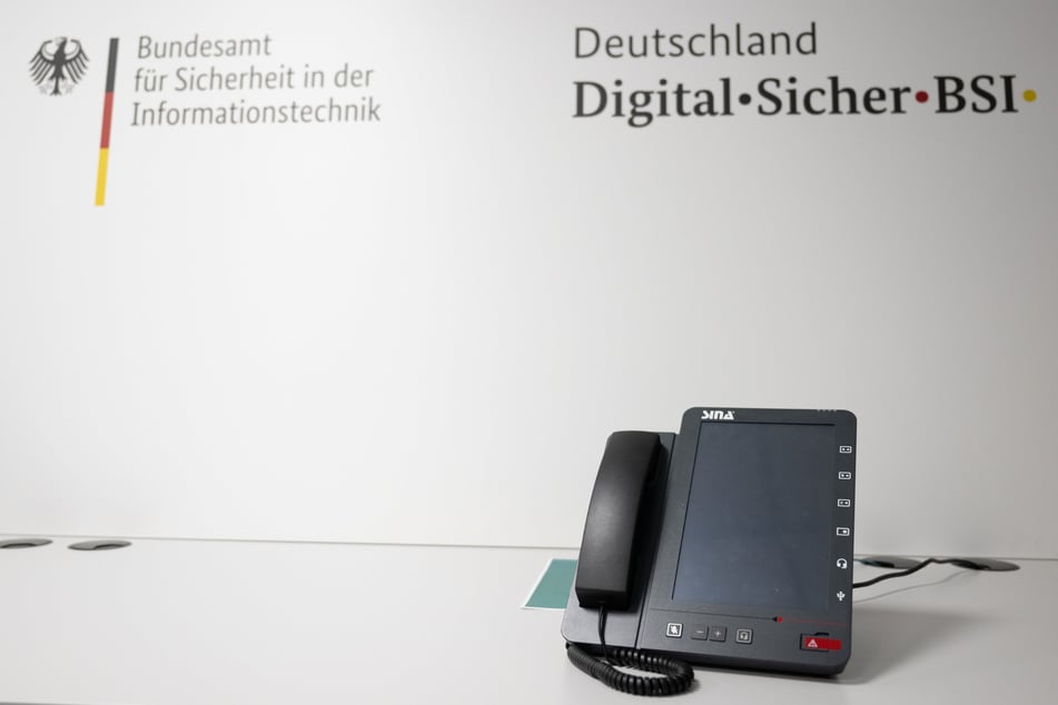 Ein solches abhörsicheres Telefon kann auch von einem Quantencomputer nicht geknackt werden.