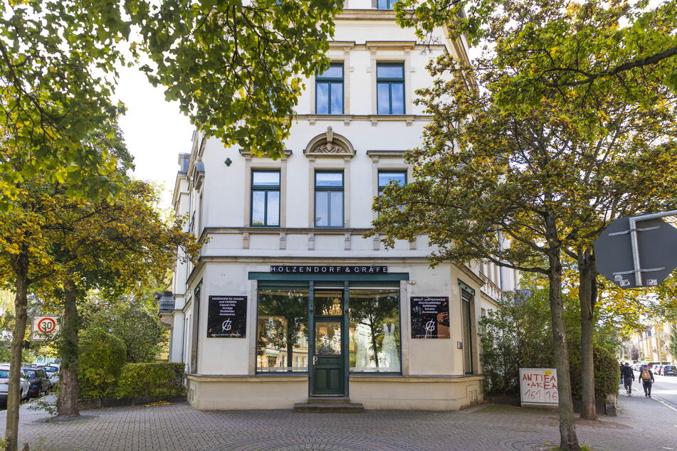 Alte neue Adresse für Brautpaare: Saalhausener Straße 1 in Cotta.