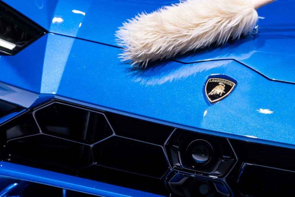 In Bayern wurden in Bayern gleich zwei teure Sportwagen von Lamborghini geschrottet. (Symbolbild)