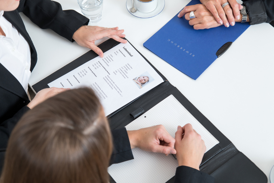 Der Job-Bewerber klagt nun wegen Diskriminierung gegen die Firma. (Symbolbild)