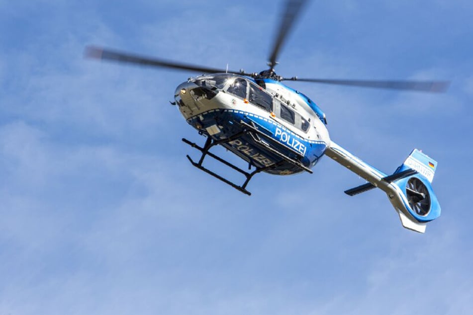 15-Jähriger und drei Männer überschlagen sich mit Auto: Polizei hat ersten Verdacht