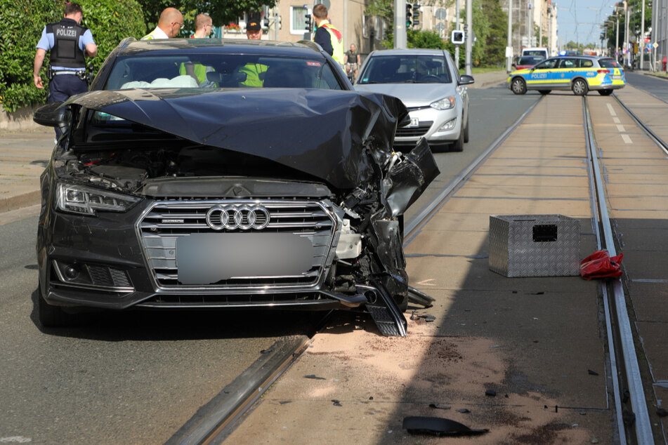 Der Sachschaden am Audi kann noch nicht genau beziffert werden.