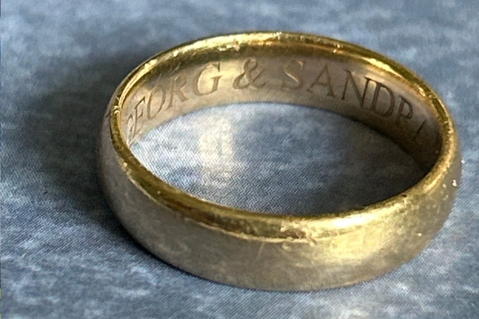 Frau findet Ehering in Bad Schandau: Sandra und Georg, wo seid Ihr?