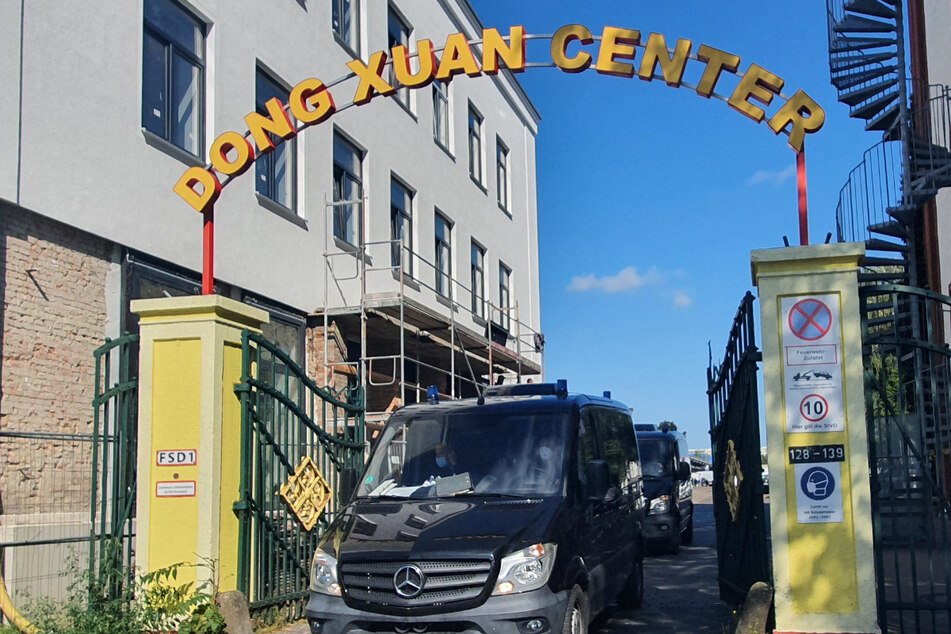 In der Vergangenheit rückte das Dong Xuan Center in Berlin-Lichtenberg immer wieder wegen illegaler Aktivitäten ins Visier der Ermittler.