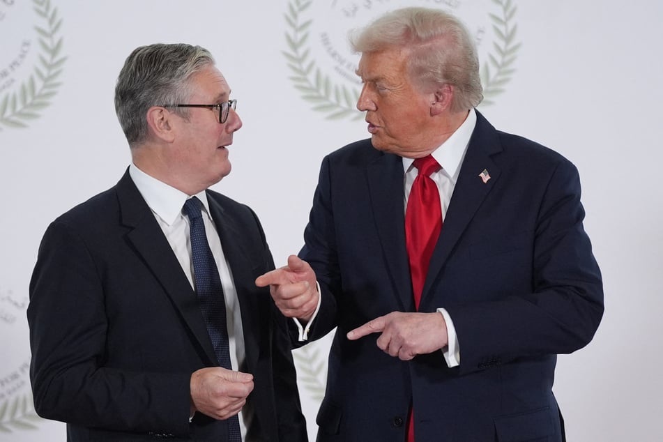 Trump issues warning to British PM ahead of China visit: "Very dangerous for them to do that"