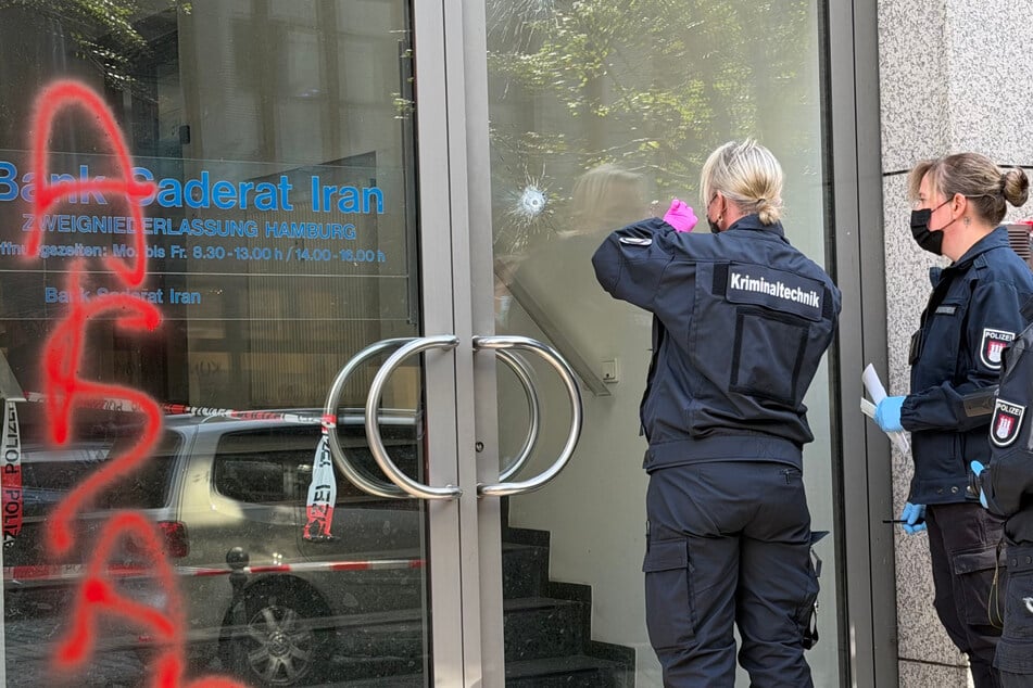 Schon wieder Schüsse in Hamburg: Polizei an iranischer Bank im Einsatz