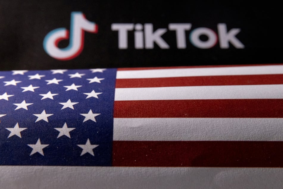 TikTok mobilizes users against looming US ban