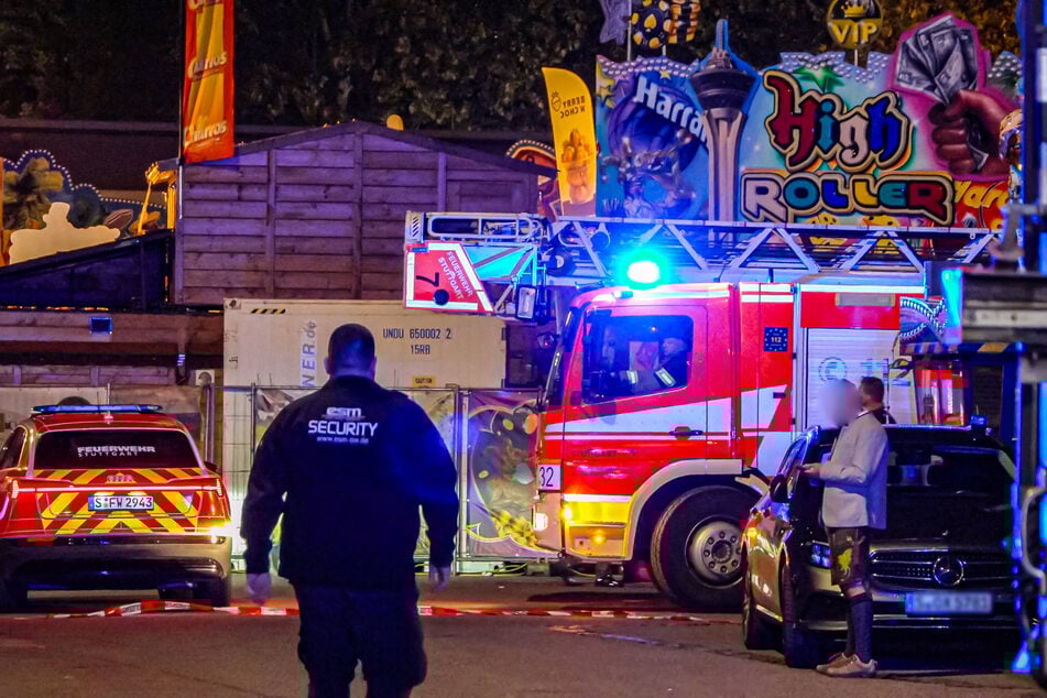 Das Löschfahrzeug einer temporären Feuerwache befand sich in unmittelbarer Nähe und war schnell vor Ort.