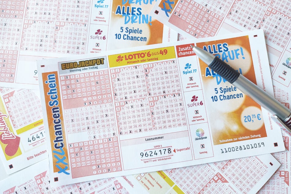 Hier LOTTO 6aus49 spielen.