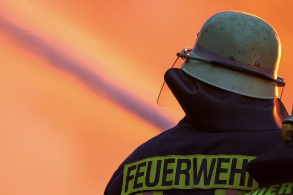 Dachstuhl fackelt ab: Kripo vermutet Brandstiftung