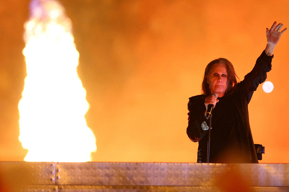 Ozzy Osbourne delivers bad news on tour dates after health update