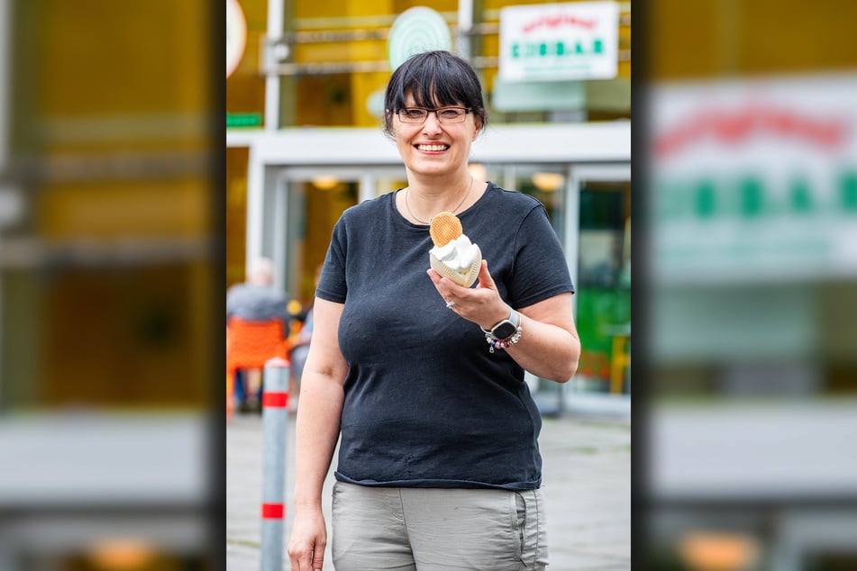 Viele (ältere) Kunden von Heidi Haselbauer (44) und ihrem Traditions-Eisladen kennen die Prager Straße noch von früher.