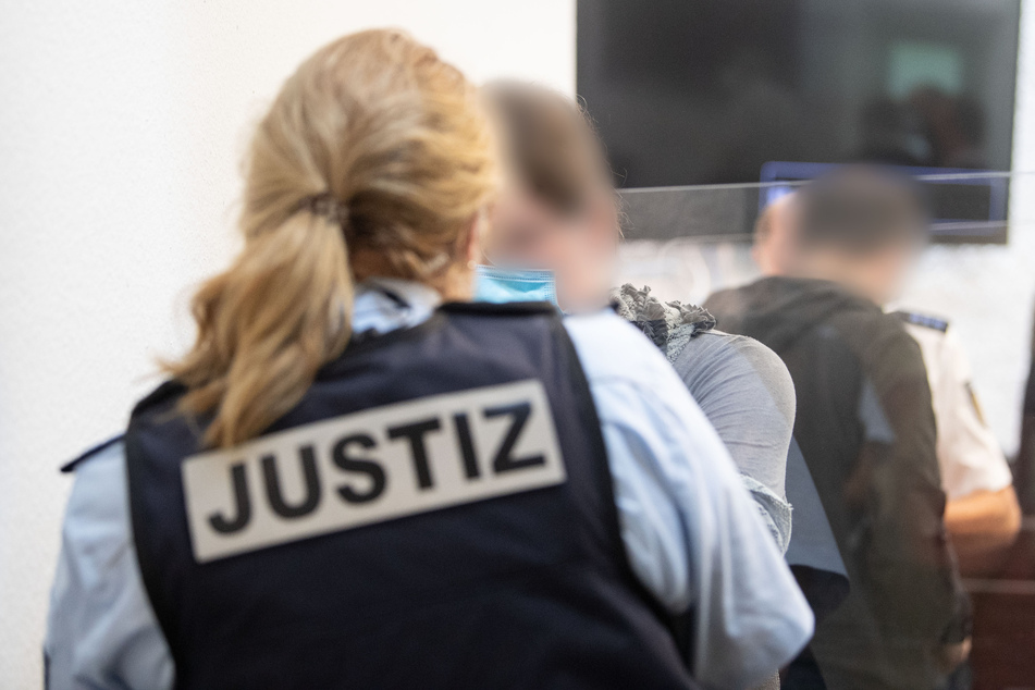 Bei einer erneuten Einreise nach Deutschland drohen Ibrahim Miri (48) Haftstrafen.