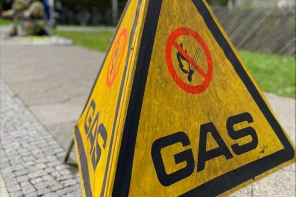 Berlin: Gas strömt in Keller: Feuerwehr räumt Wohnhaus in Tempelhof