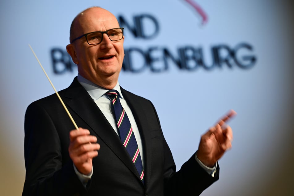 Eine weitere Amtszeit nach der Landtagswahl 2029 schließt Dietmar Woidke (64, SPD) nicht aus.