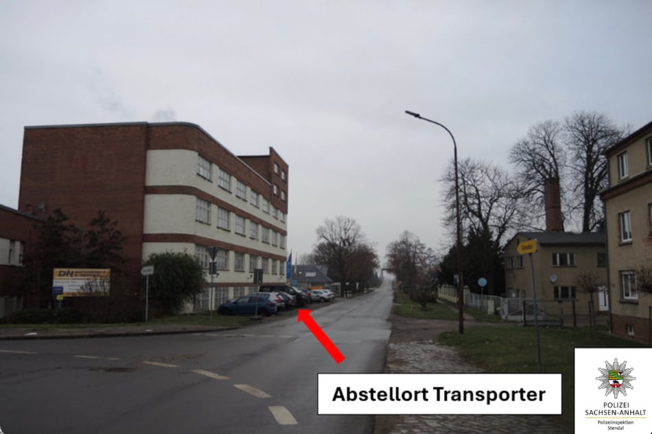 In diesem Bereich wurde der Transporter vor dem Diebstahl abgestellt.