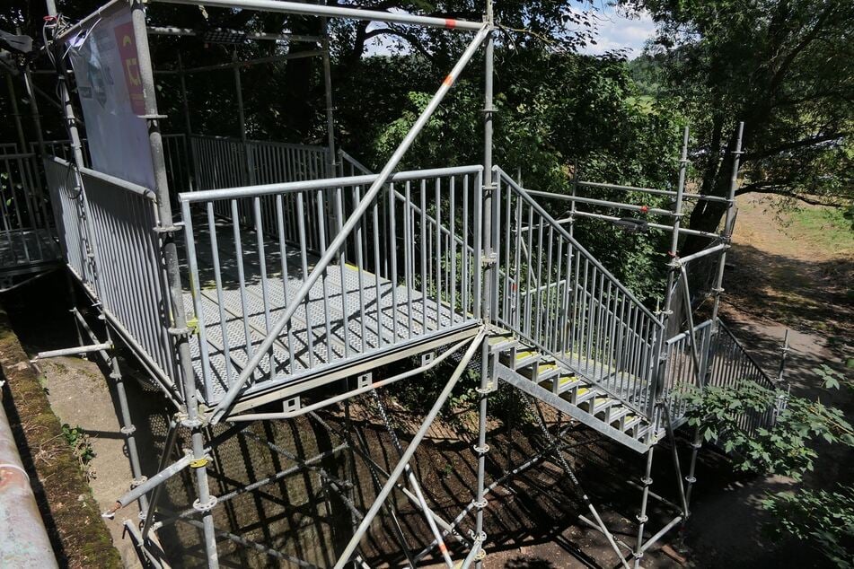 Azubis haben diesen Aufgang selbstständig gebaut.