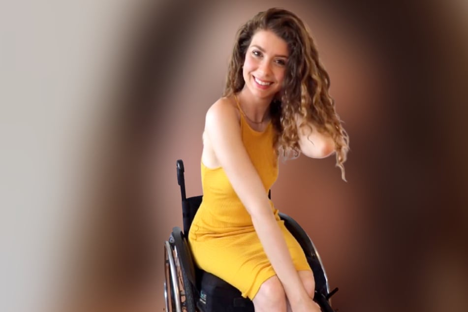 Como influyente, Ayleen Caterine (29) lucha contra el ableismo y la discriminación de las personas con discapacidad.