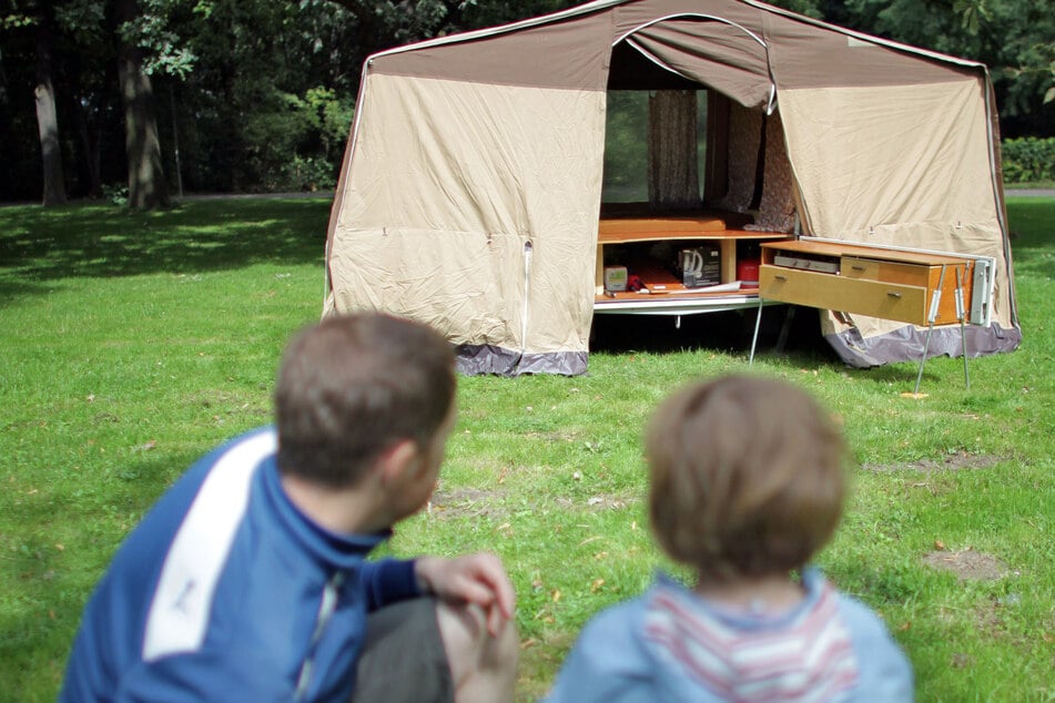 DDR-Bürger gingen auch mal campen, wenn alle Plätze bei den Ferienheimen weg waren.