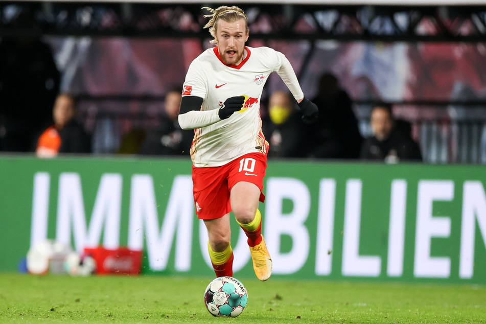 Emil Forsberg (29) wird den Bullen mindestens noch bis Mitte Februar fehlen. Der Schwede klagt aktuell über Knieprobleme.