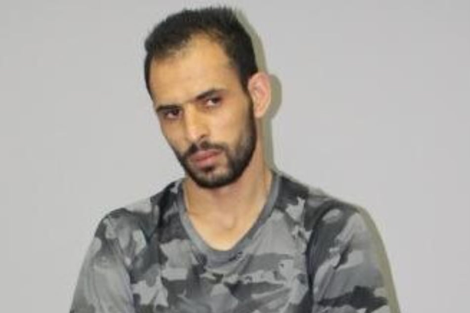 Seit Freitag auf der Flucht: Toufik H. (34) auf dem Fahndungsfoto der Polizei.