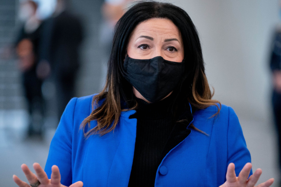 Gesundheitsminister einig: Mehr Corona-Tests für Reiserückkehrer geplant!