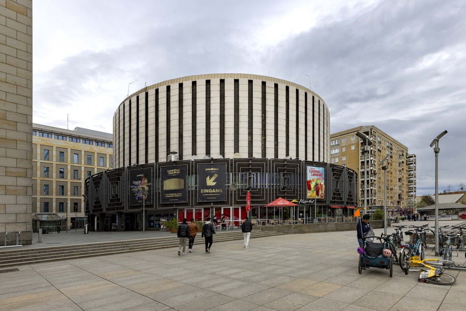 Das Rundkino auf der Prager Straße lädt zu einer spannenden Filmerfahrung ein. (Archivbild)