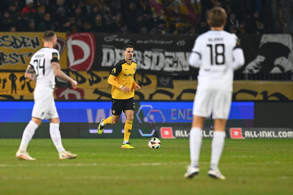 Andi Hoti (21) während der Partie gegen 1860. Das Tor zum zwischenzeitlichen 3:1 war sein erster Treffer im Dynamo-Trikot.