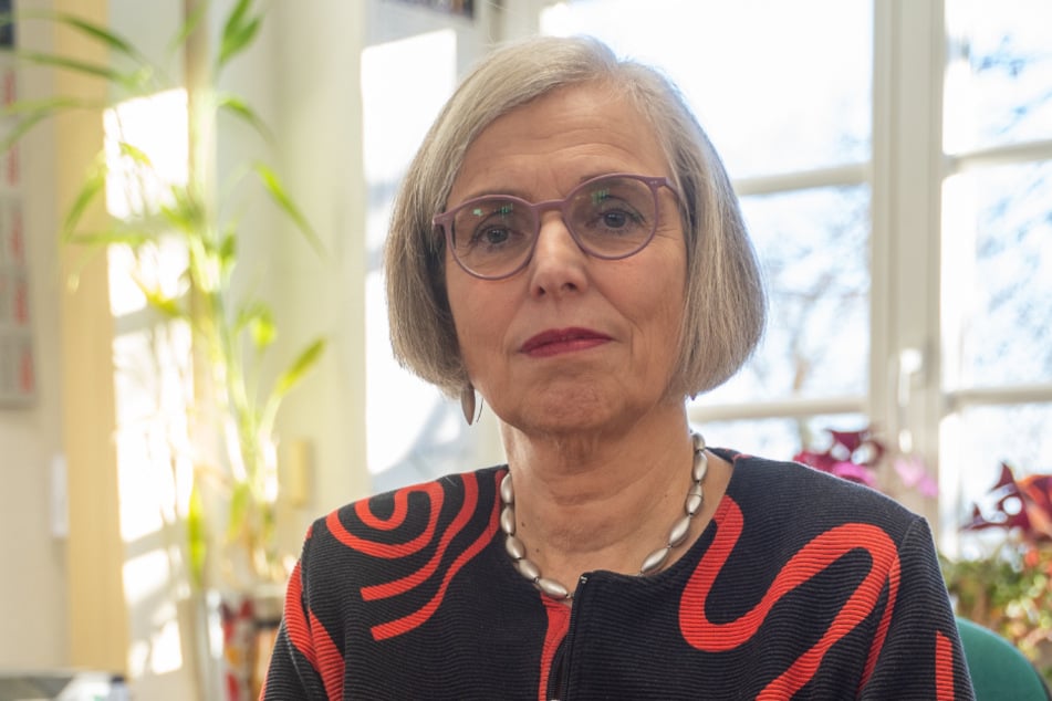 Laut Gerichtssprecherin Marika Lang (61) brachte der Angeklagte seine Ehefrau mit einem Fleischerbeil um.