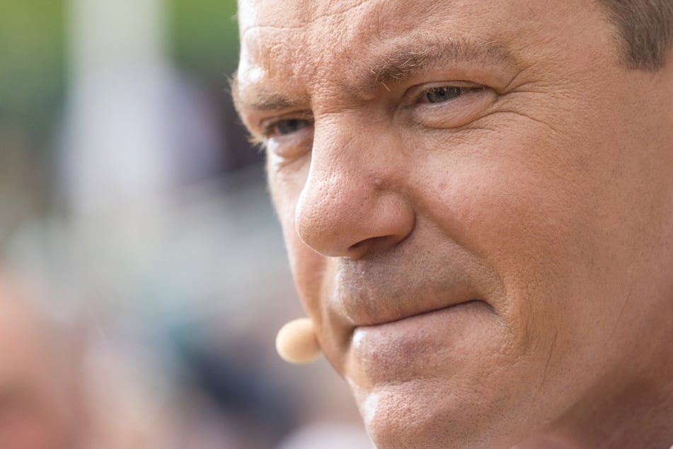 Stefan Mross sorgte auch selbst für Schlagzeilen: mit einer Schlägerei in einem Hotel und einem Wortwitz, der zu Irritationen führte.