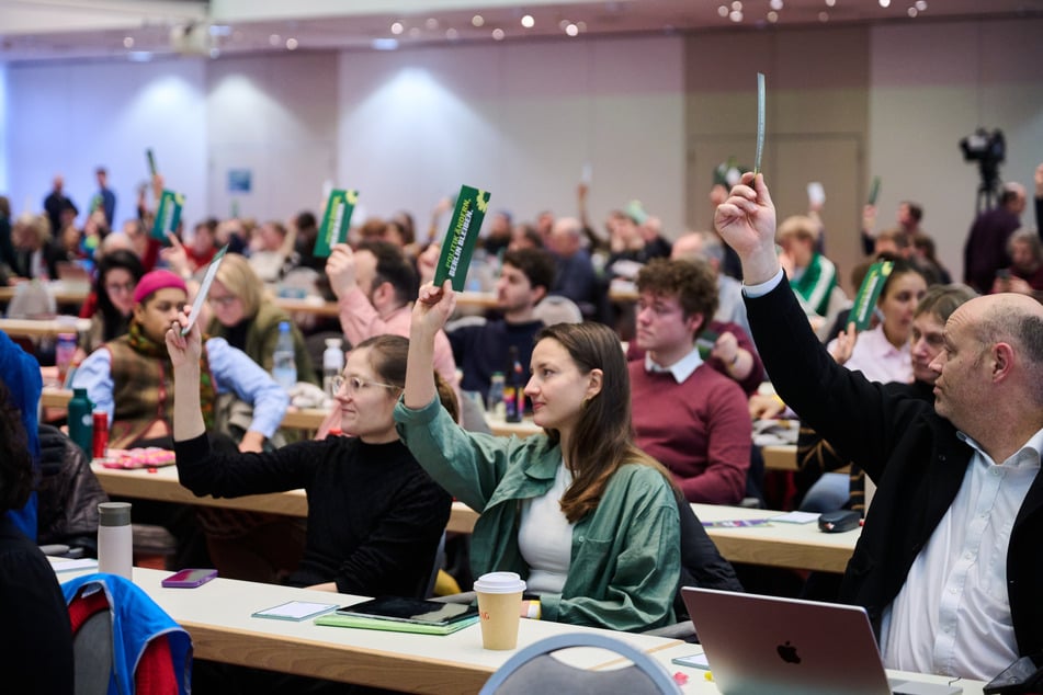 Berliner Grüne veranstalten Mega-Parteitag im Estrel Hotel
