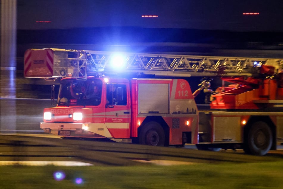 Die Feuerwehr konnte die Frau nur noch tot bergen. (Symbolbild)