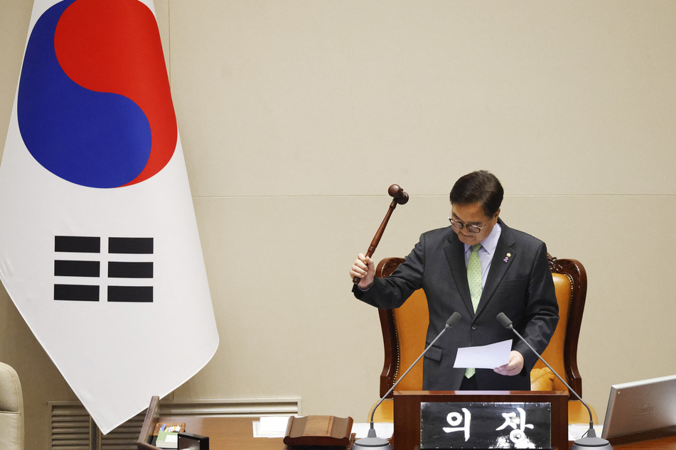 South Korea'S National Assembly speaker Woo Won-shik declared the motion to impeach President Yoon Suk Yeol failed after the s People Power Party made sure it wouldn't pass.