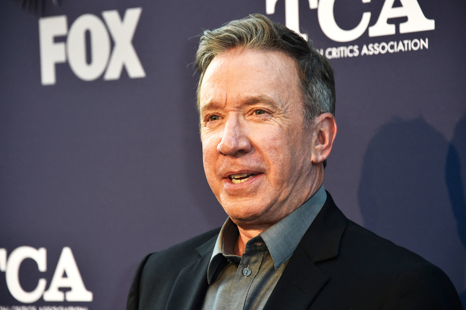 Tim Allen is facing allegations that he flashed Pamela Anderson on the set of Home Improvement in 1991.