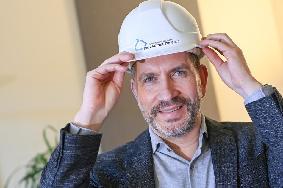 Robert Momberg, Hauptgeschäftsführer des Bauindustrieverbandes Ost, fordert schnellere Planungs- und Genehmigungsverfahren, damit der Effekt des Sondervermögens nicht verpufft.