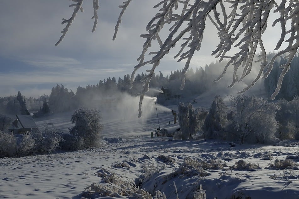 Winter Wonderland in Altenberg! Am Wochenende startet die Saison.