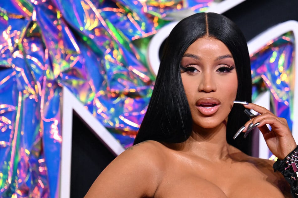 Cardi B slams non-payment lawsuit: "Iron your best suit b***h I'll see you in court!"