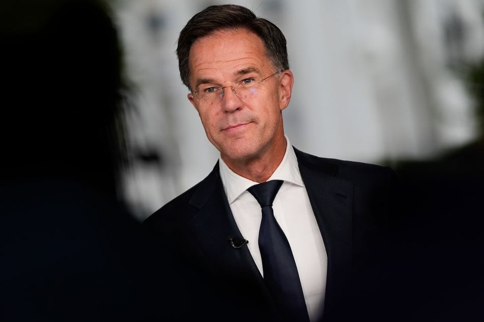 Ändert die Ukraine mit einem neuen Verteidigungsminister die Strategie im Abwehrkampf gegen Russland? Im Brüssel Nato-Hauptquartier wird nicht damit gerechnet. Mark Rutte (59) verweist auf die Lage.