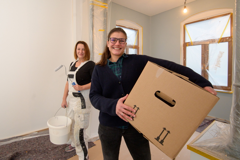 Noch werden Wände bemalt und Kisten gepackt, doch bald zieht Alina Lauterlein (38) mit der Praxis hier ein.