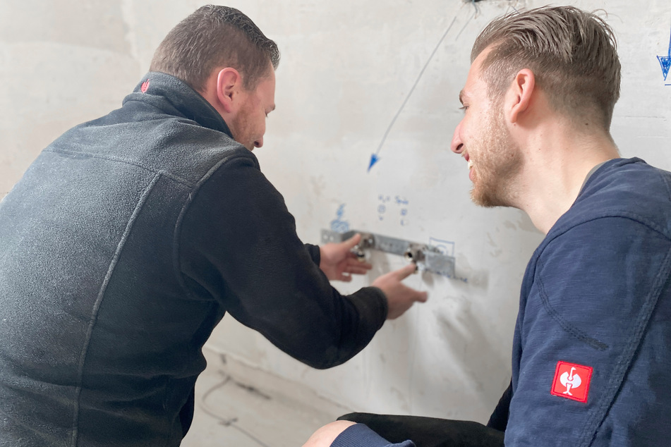 Die Hauptaufgabe ist die Installation von Wärmepumpen und anderen alternativen Heizungsanlagen.