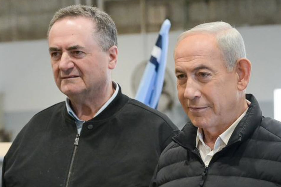 Der israelische Ministerpräsident Benjamin Netanjahu (76, r.) hier mit seinem Verteidigungsminister Israel Katz (70).