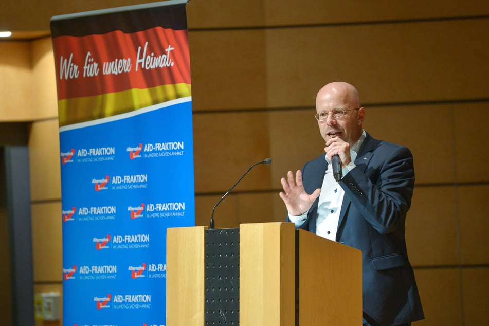 Laut Brandenburgs AfD-Landes- und Fraktionschef Andreas Kalbitz soll der rechtsnationale Flügel des AfD aufgelöst werden.