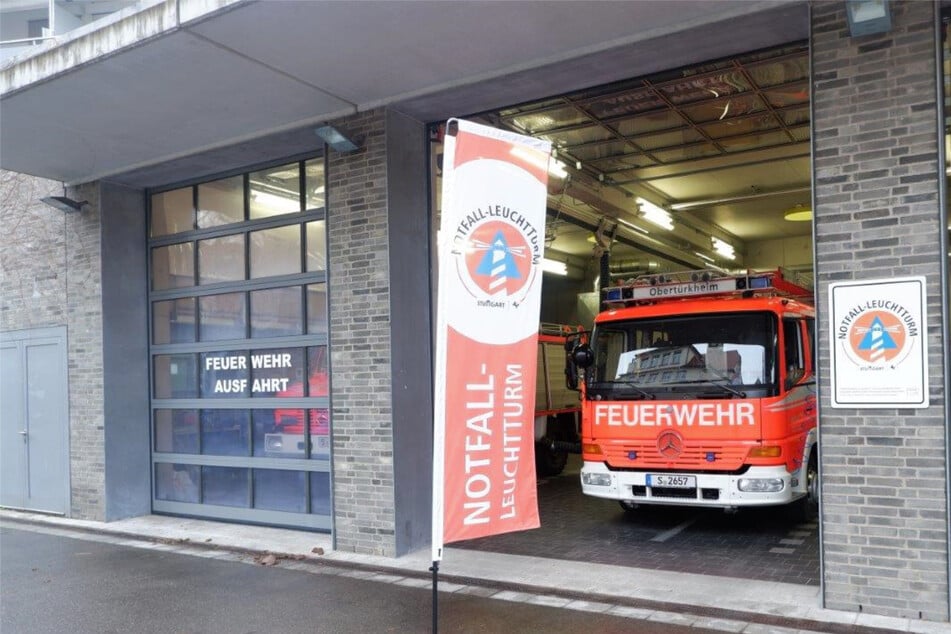 Die Feuerwehr verfügt über die meisten Leuchtturm-Standorte. Drei weitere befinden sich in Hallenbädern.
