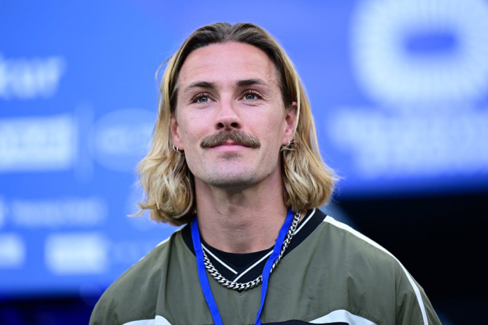 Für St. Paulis Kapitän Jackson Irvine kam das Derby noch zu früh.