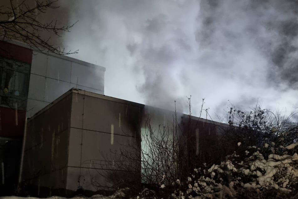 Nach einem Brand in einer Grundschule in Haan kann dort aktuell nicht unterrichtet werden.