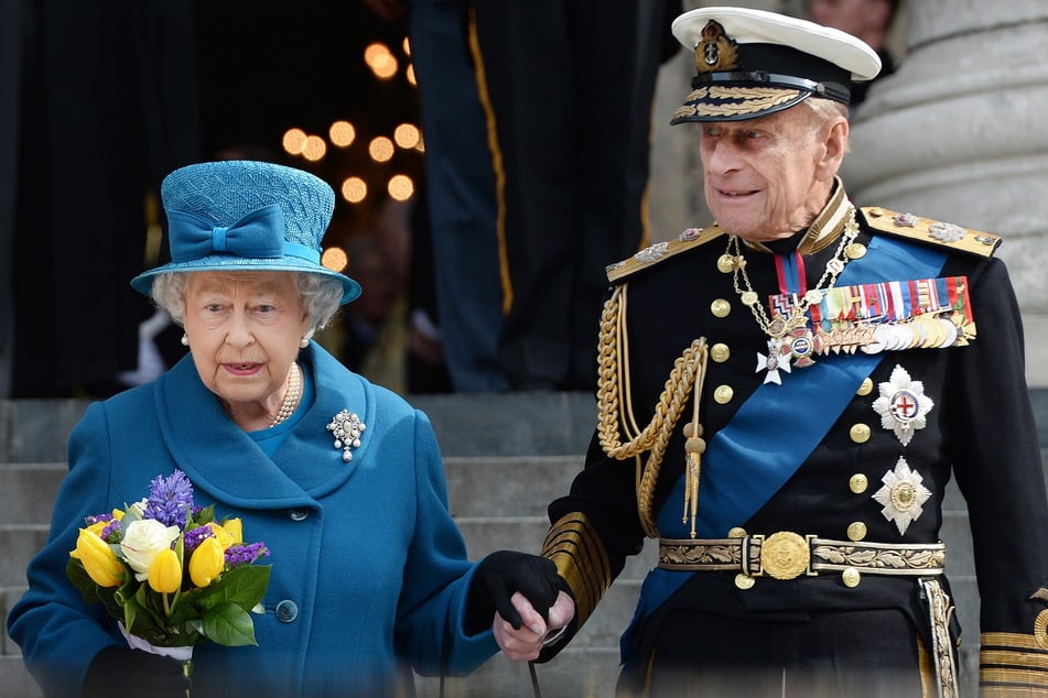 Die britische Königin Elizabeth II. und ihr Ehemann Prinz Philip, Herzog von Edinburgh, im Jahr 2015.