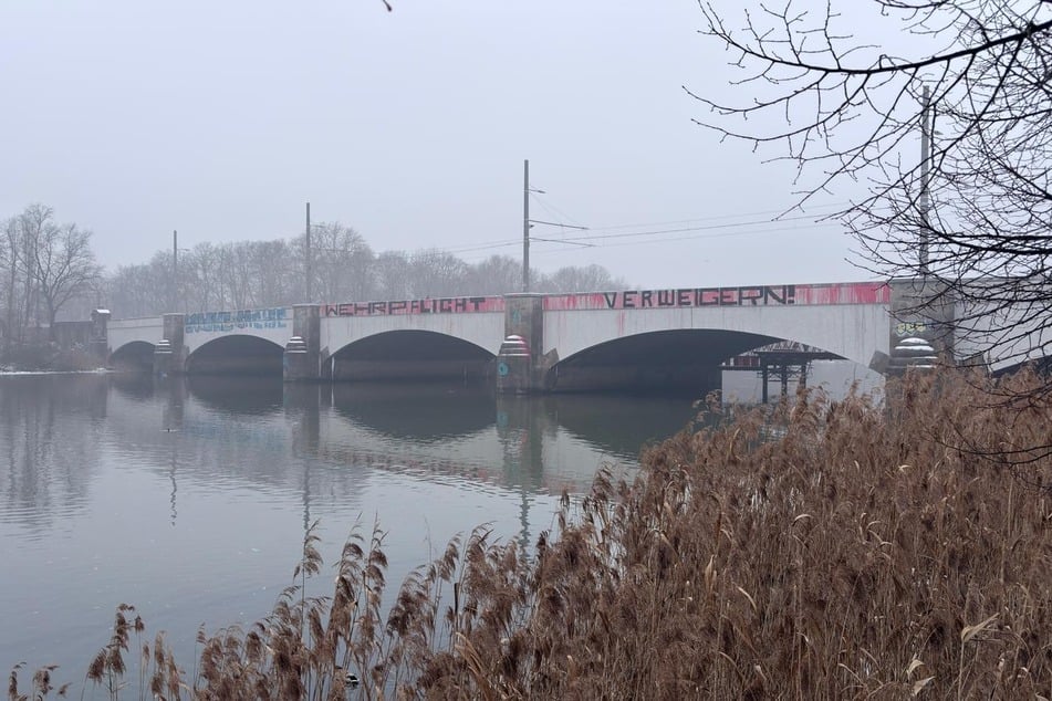Die Zeppelinbrücke ist am Mittwoch Teil eines eingerichteten Sperrkreises.