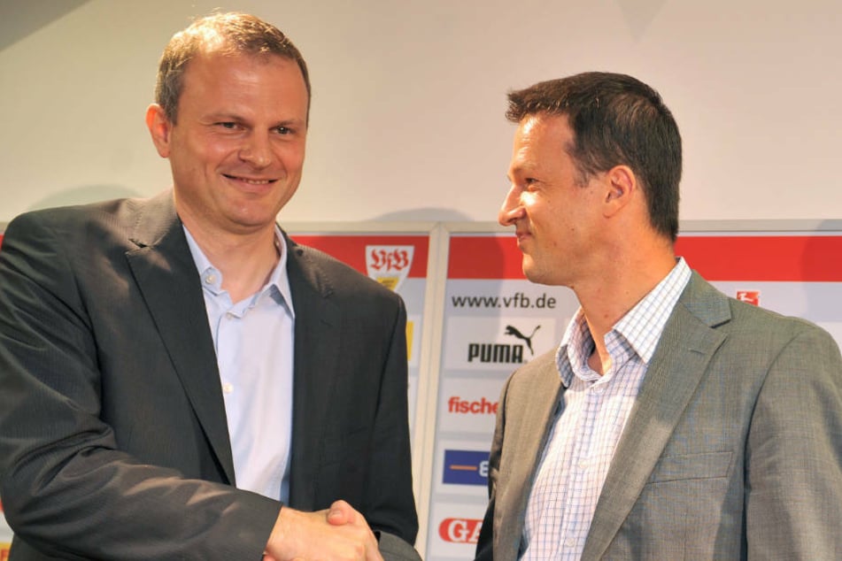 2010 wird Fredi Bobic - hier mit dem damaligen zweiten Sportdirektor und heutigem Schalke-04-Sportvorstand - Sportdirektor bei VfB Stuttgart.