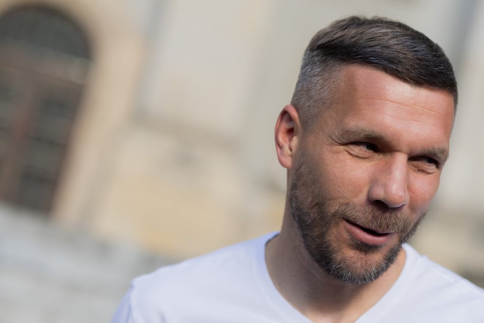 "Prinz Poldi" macht Ernst: Diesen Fußball-Klub will Lukas Podolski übernehmen